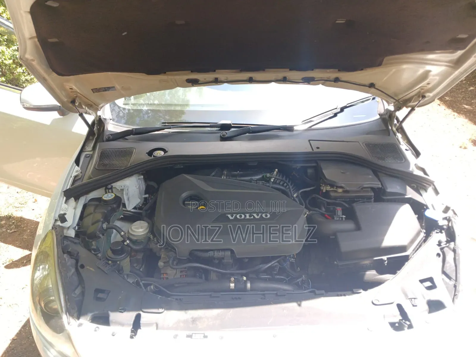 Volvo V60 2014 White
