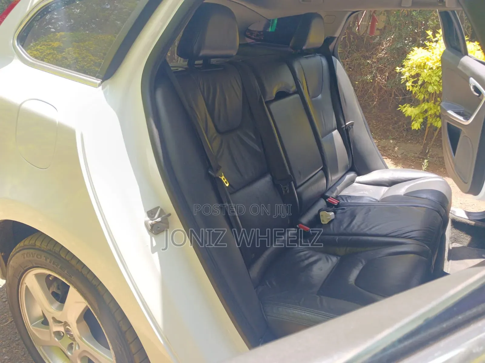 Volvo V60 2014 White