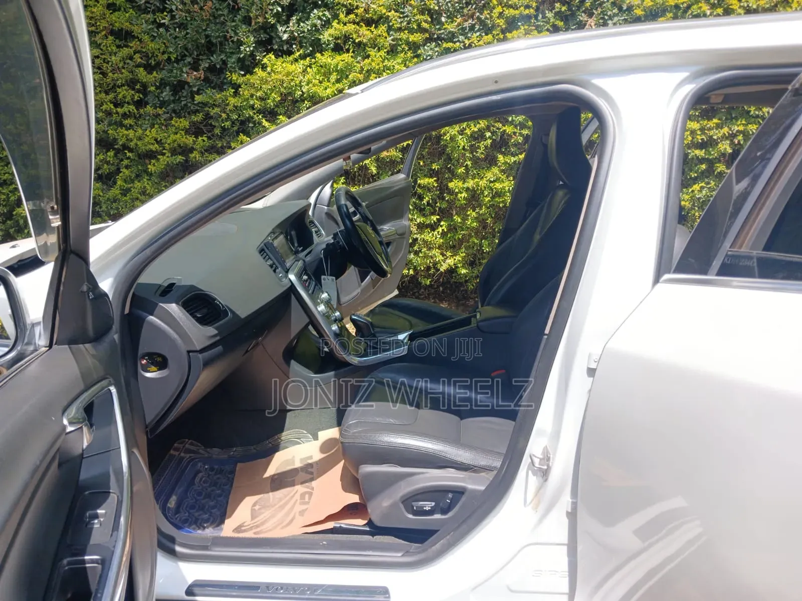 Volvo V60 2014 White