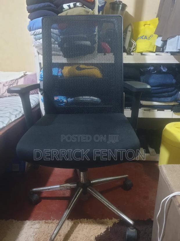 Office Chair - thumbnail 3