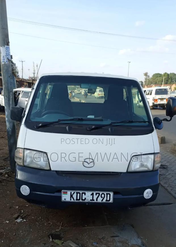 Mazda Bongo 2014 White - thumbnail 4