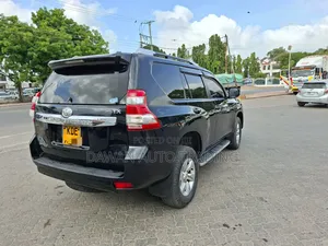 Toyota Land Cruiser Prado 2015 Black