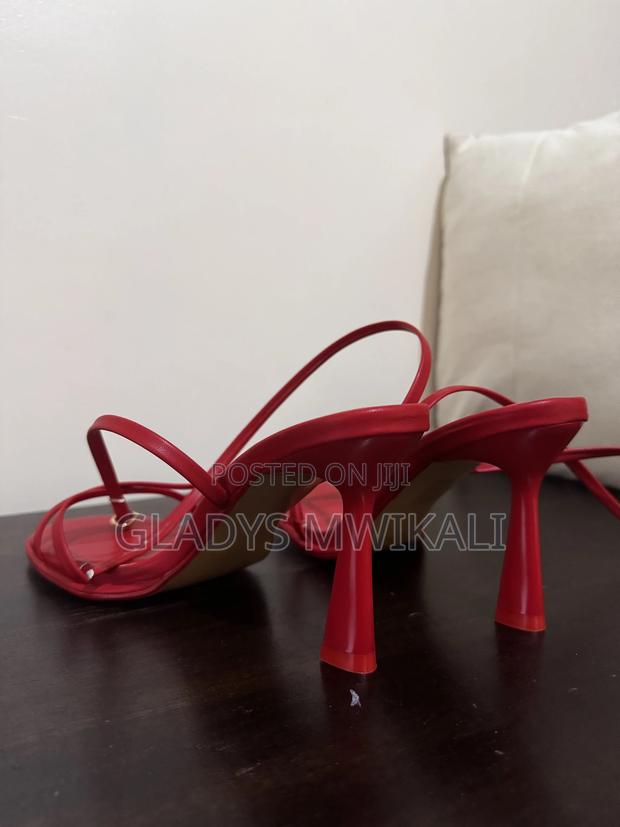 High Heeled Sandals - thumbnail 5