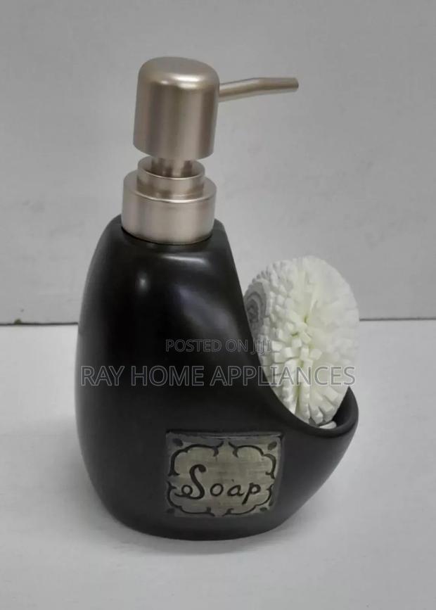 Handwash/Liquid Soap Dispensers Ceramic
500ml