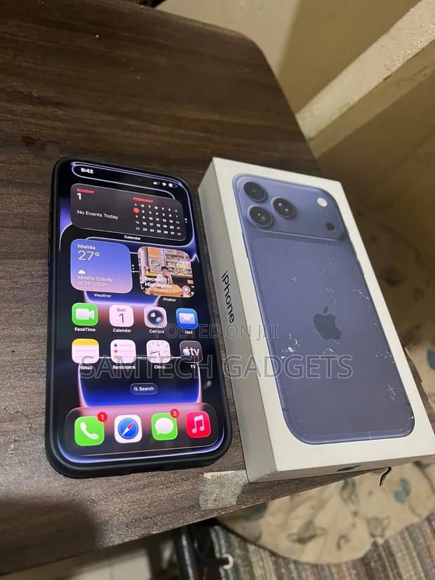 Apple iPhone 17 Pro Max 256 GB Blue - thumbnail 3