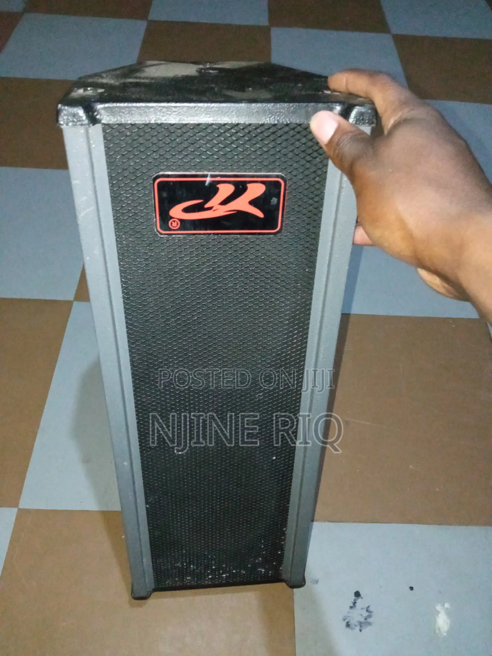 Yp Column Speaker