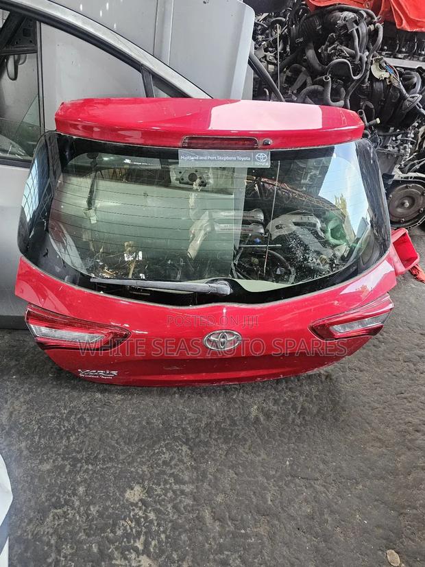 Vitz 2018 Boot (Tailgate)