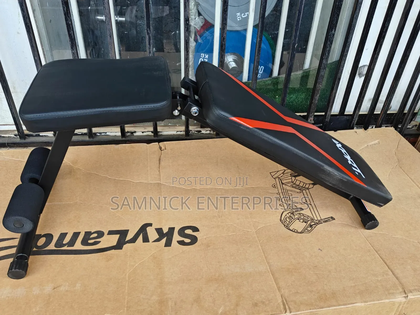 XPRT Foldable Bench