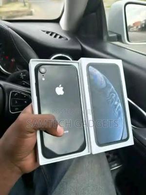 Apple XR 128 GB Black - thumbnail 2