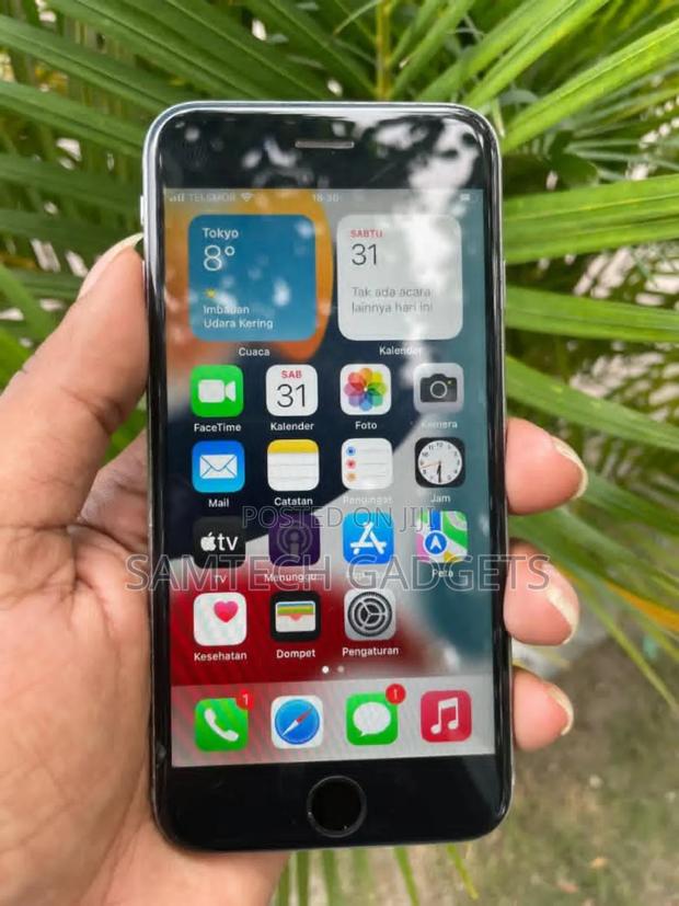 Apple iPhone 6s 32 GB Gray - thumbnail 3