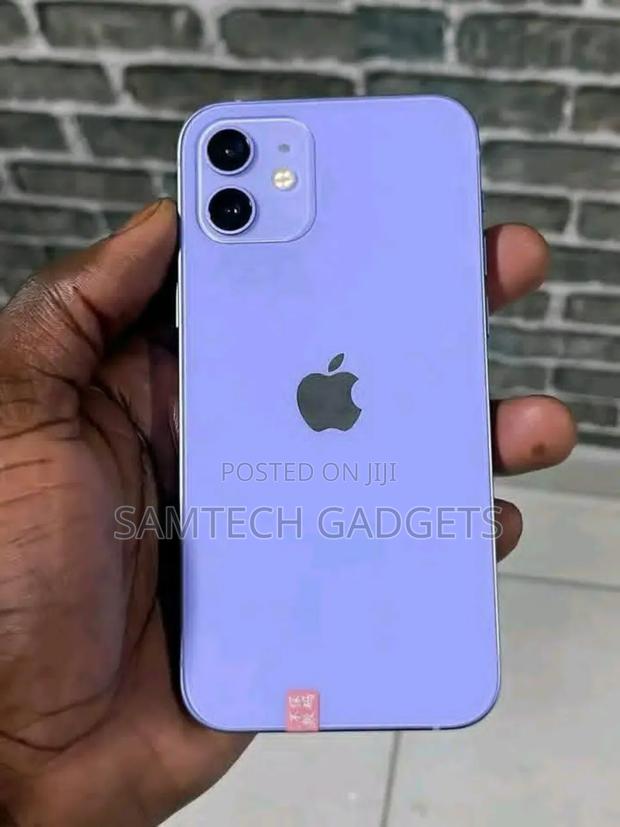 Apple iPhone 12 64 GB Purple - main view