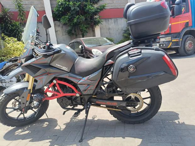 Tekken Forza 250 2023 Black - main view