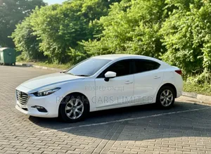 Mazda Axela 2018 White