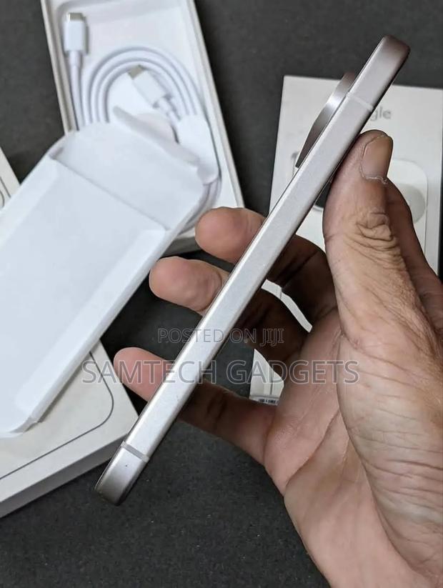 Google Pixel 9 Pro 256 GB White - thumbnail 3