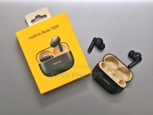 Realme Buds T300