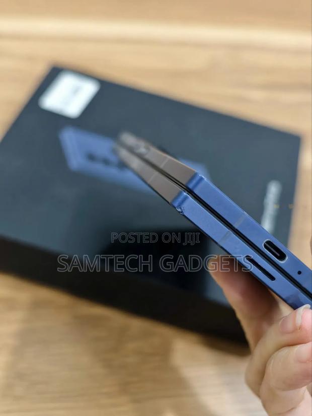 Samsung Galaxy Z Fold6 256 GB Blue - thumbnail 4