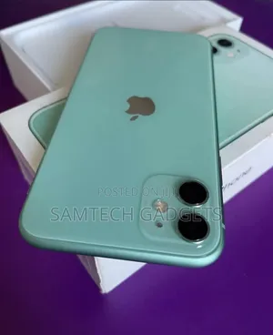 New Apple iPhone 11 128 GB Blue