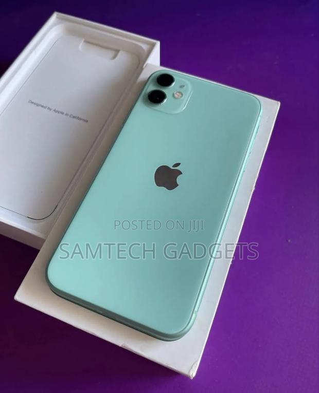 New Apple iPhone 11 128 GB Blue - thumbnail 4