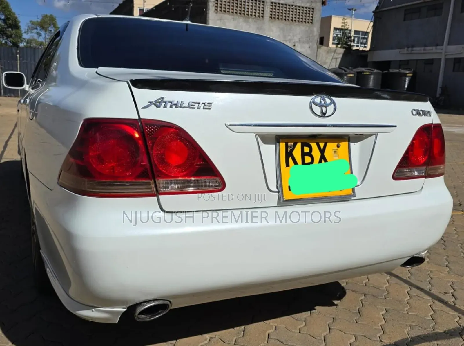Toyota Crown 2006 White