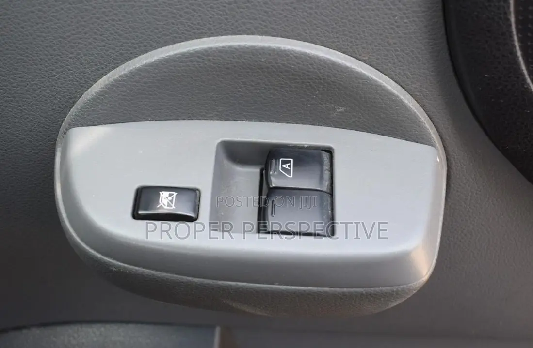Nissan NV200 S 2018 Black