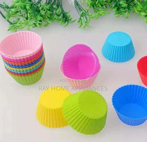 12 Pieces Cupcake Molds Colours:Multicoloured Material:Silicone - thumbnail 4