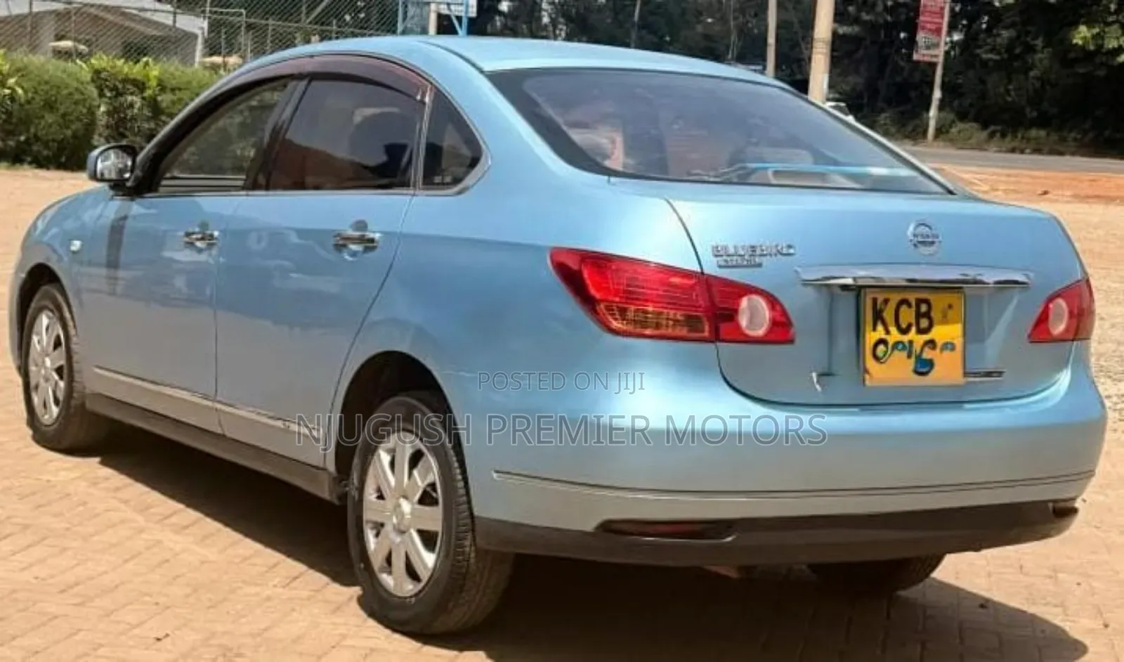 Nissan Bluebird 2008 Blue
