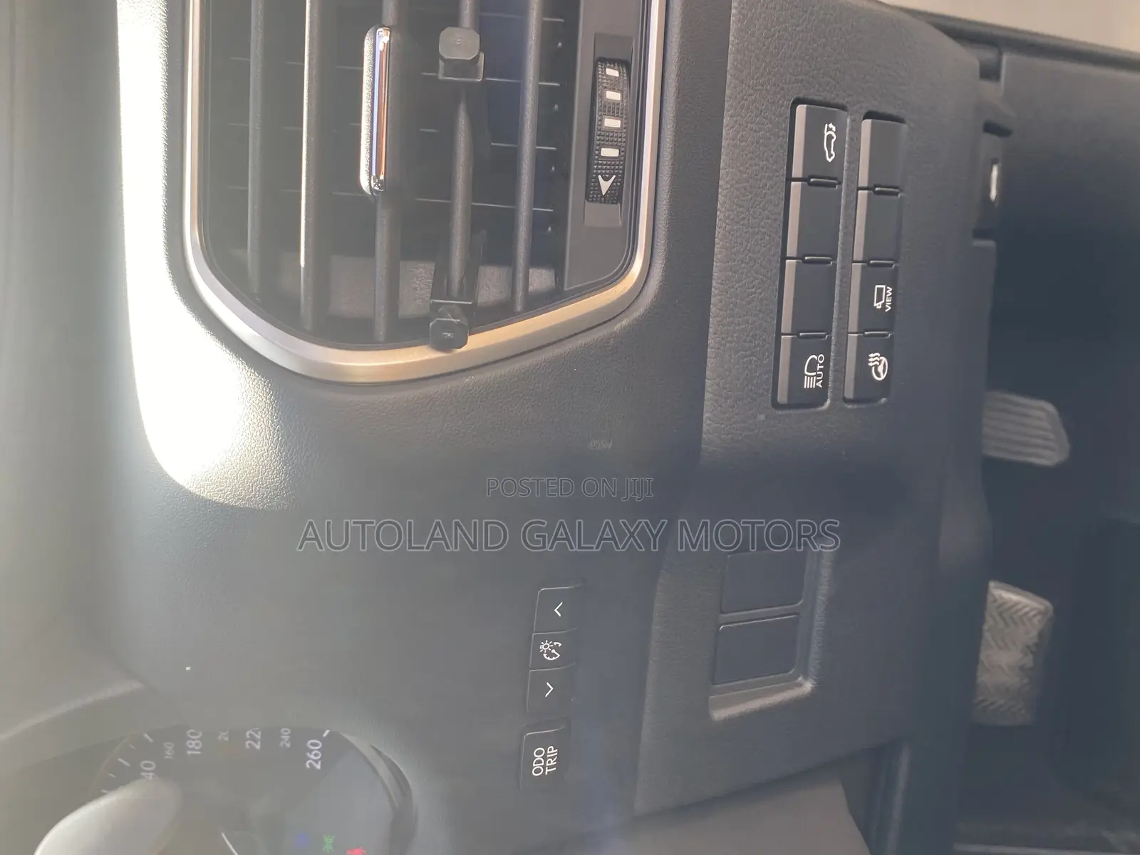 Lexus NX 2019 Silver