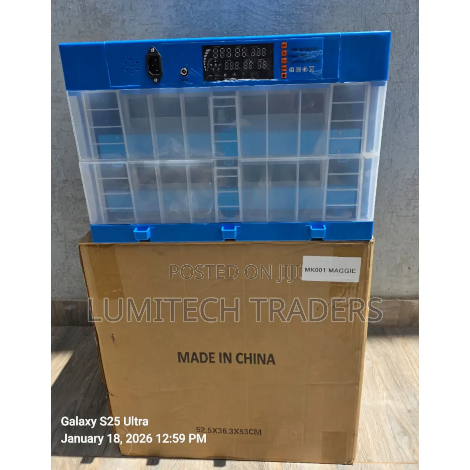 Eggs Incubator 128 Eggs
Ac/Dc