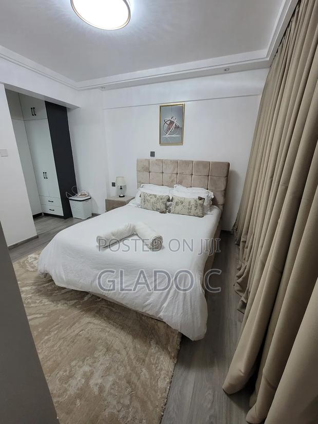3bedrooms With DSQ Airbnb - thumbnail 5