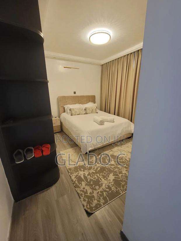 3bedrooms With DSQ Airbnb - thumbnail 12