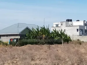 100x100 Plot for Sale (Quarter an Acre)