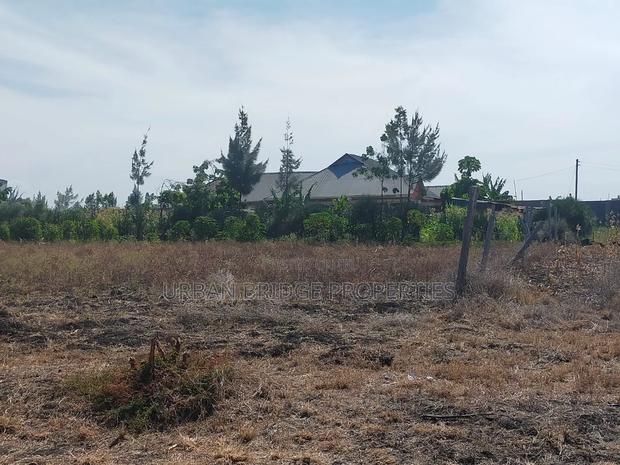 100x100 Plot for Sale (Quarter an Acre) - thumbnail 15