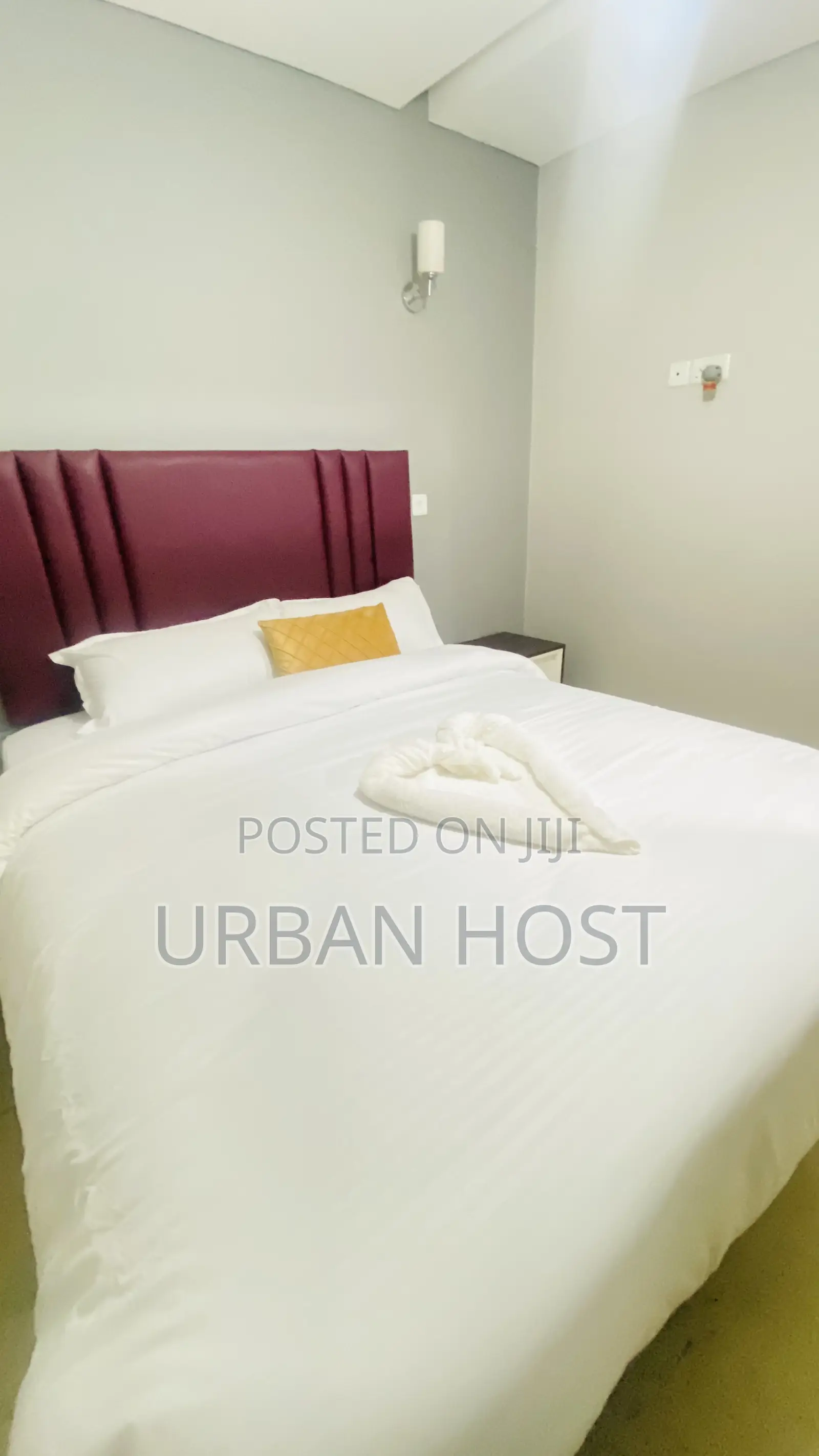 Urban Host | Buru 1br Luxe