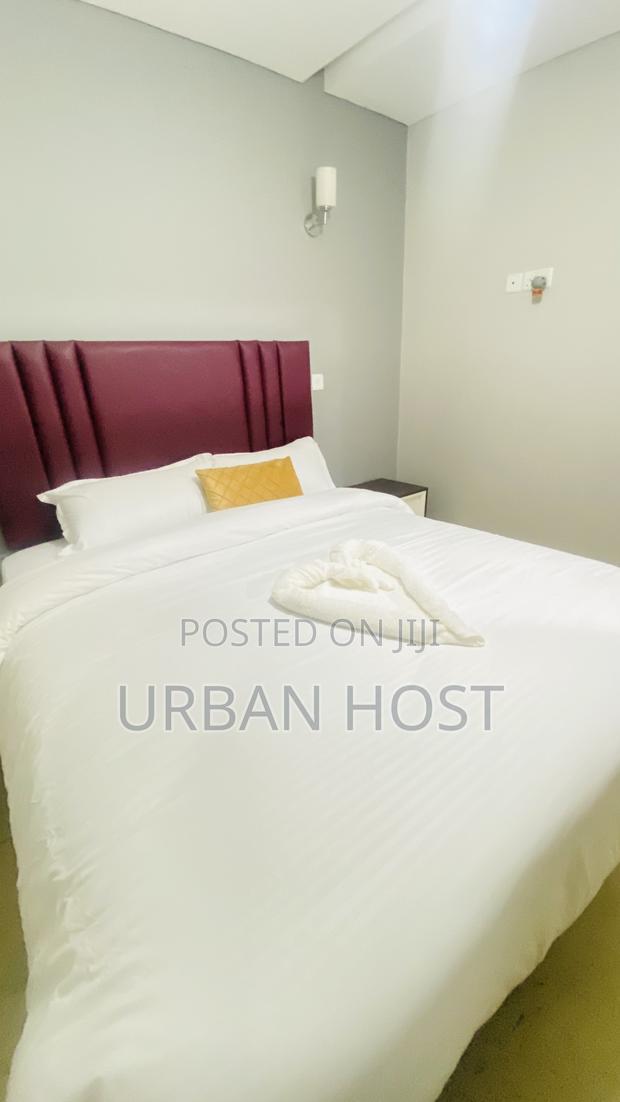 Urban Host | Buru 1br Luxe - thumbnail 11