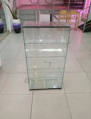 Glass Display