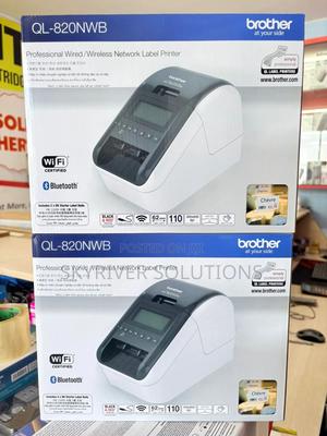 Brother Professsional Wired/Wireless Network Label Printer Ql-82onwb - main view