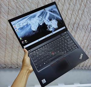 Laptop Lenovo Thinkpad T14s Gen 2 16GB Intel Core I7 SSD 512GB