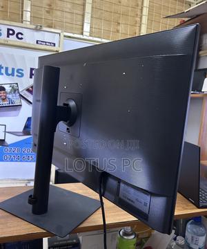 Samsung 32inch 4k Display Monitor - thumbnail 2