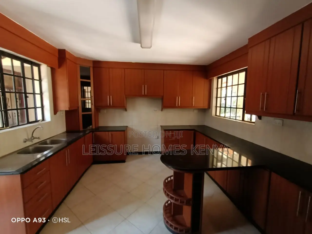 5bdrm Townhouse/Terrace in Kileleshwa for sale