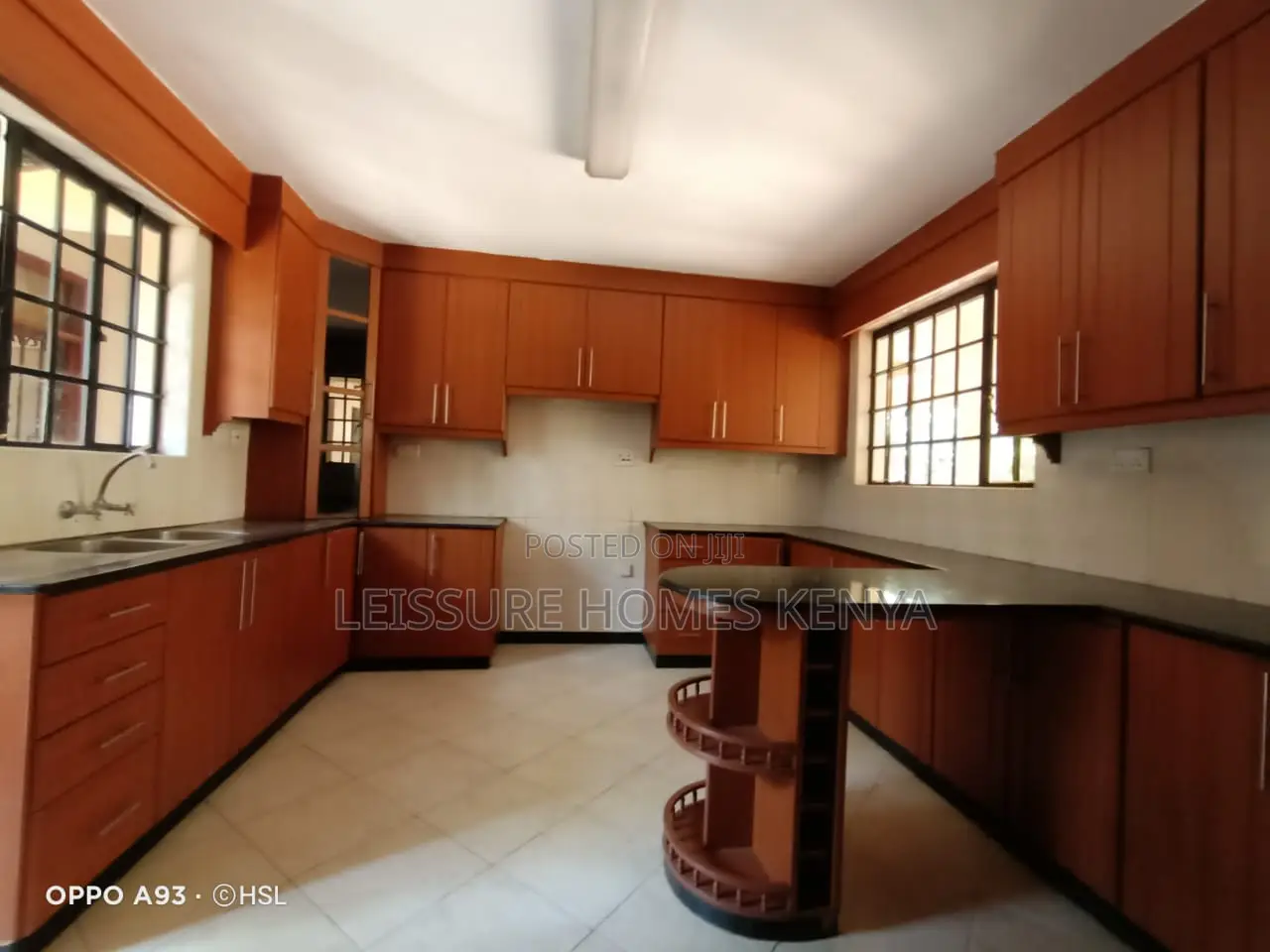 5bdrm Townhouse/Terrace in Kileleshwa for sale