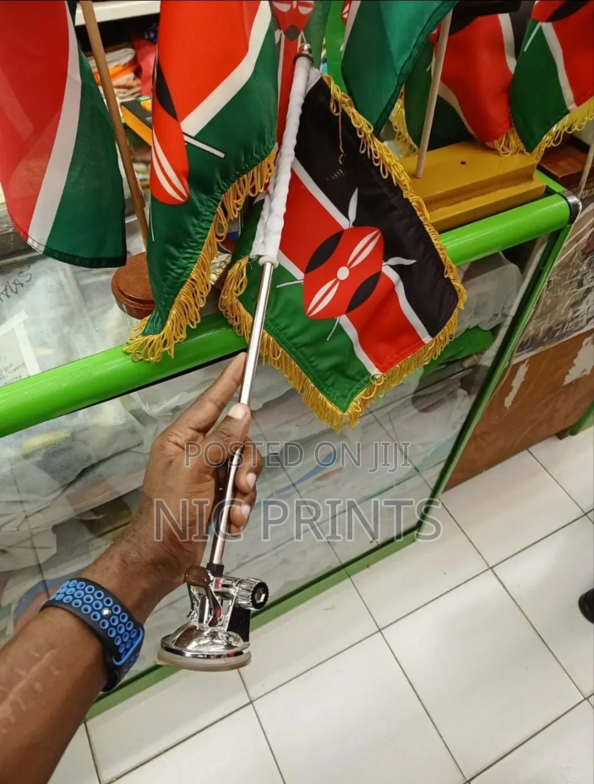 Car Flags Services