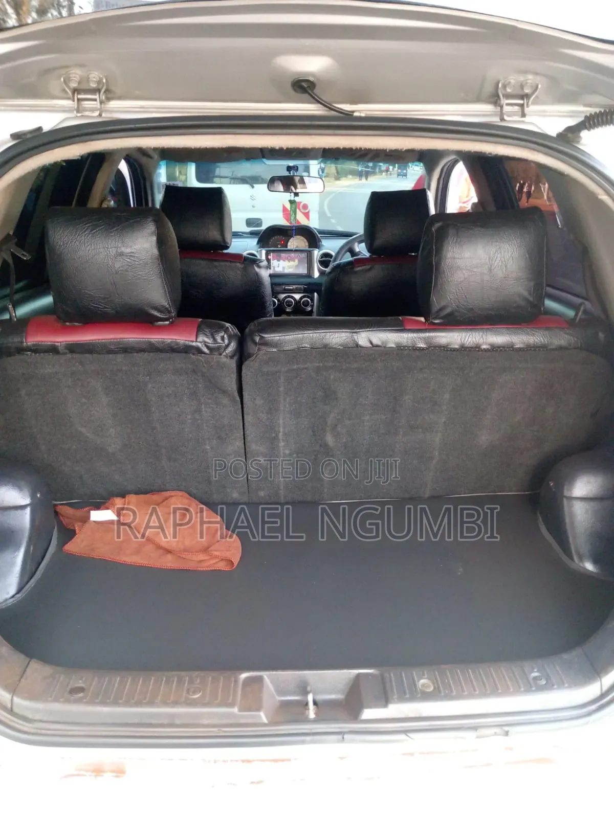 Toyota IST 2003 Silver