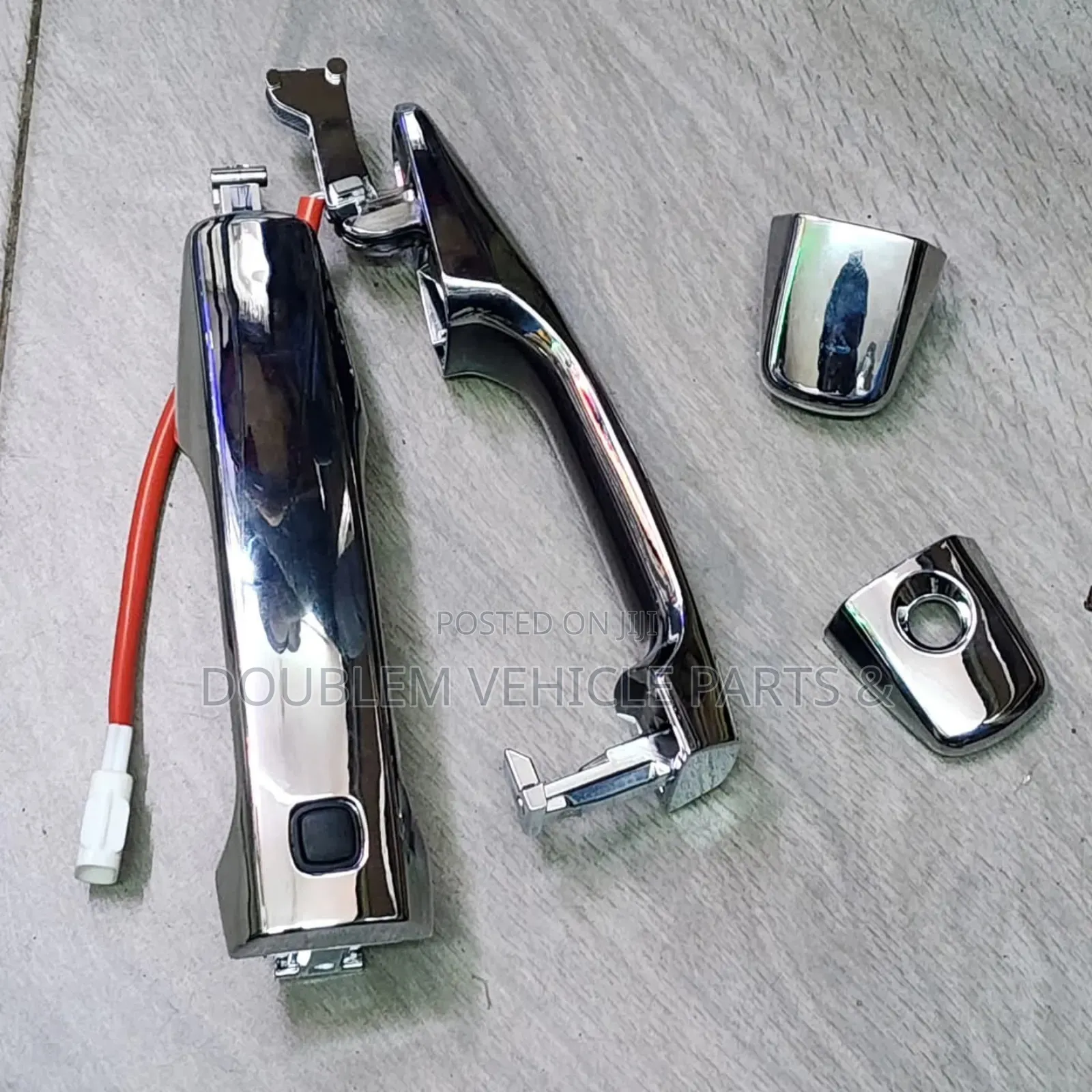 Outer Door Handle With Sensor V8/Landcruiser Prado Fj200 2015-2025
