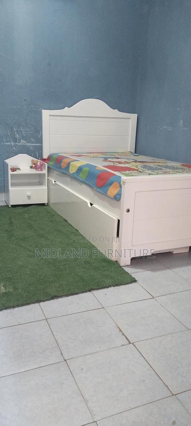 Single Bed With Drawer - main view