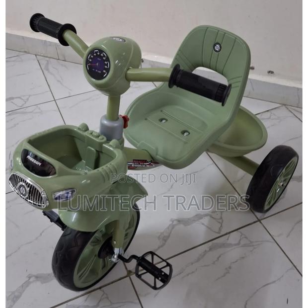Kids Tricycle With Melodies and Lights - main view