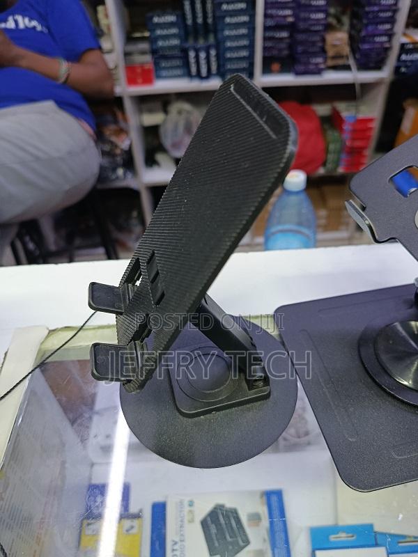 Modern Foldable Adjustable Phone Stand. - thumbnail 3