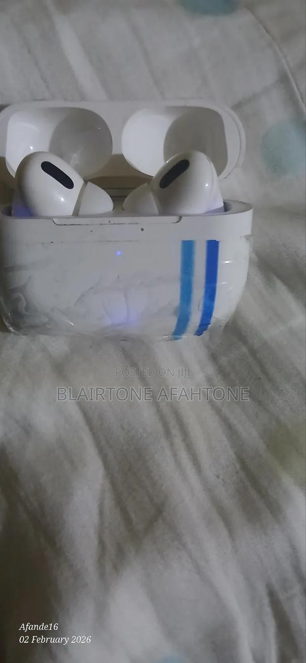 Basstws Bluetooth Earbuds – Clear Sound Deep Bass - thumbnail 4