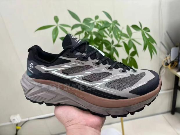 Columbia Sneakers - thumbnail 3