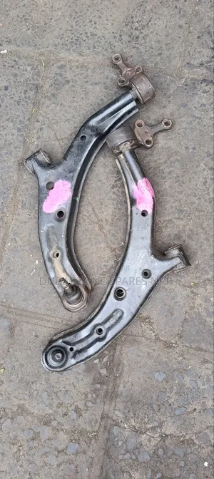 Nissan B15, Wing Road Control Arms.