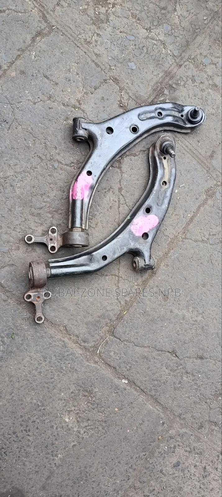 Nissan B15, Wing Road Control Arms.